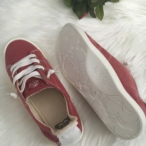 ROXY Bayshore Sneakers (US 9.5)